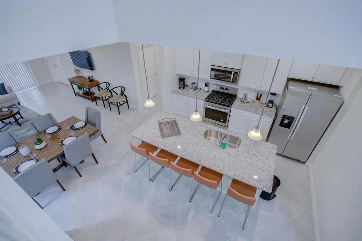 Villa Spacious 6Bed 4 5Bath - By Disney No Resort Fees Davenport