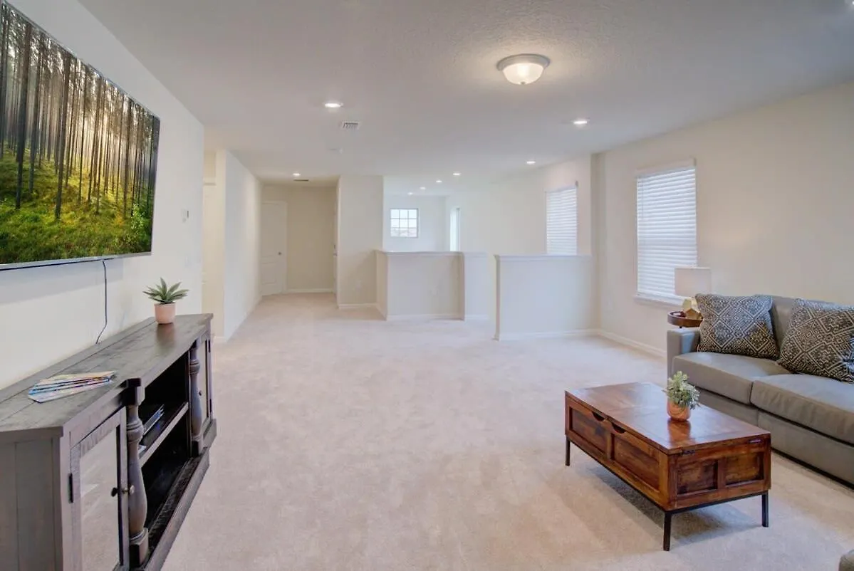 Villa Spacious 6Bed 4 5Bath - By Disney No Resort Fees Davenport United States