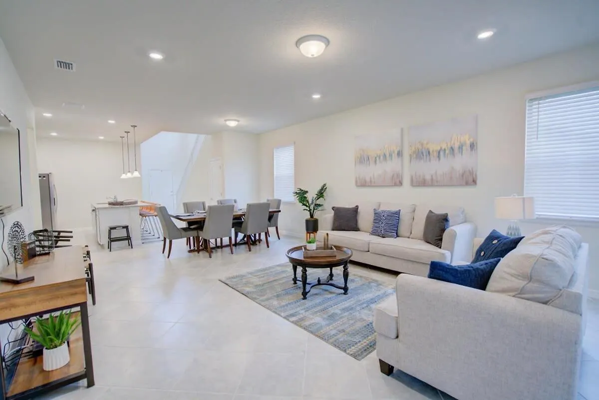Spacious 6Bed 4 5Bath - By Disney No Resort Fees Davenport
